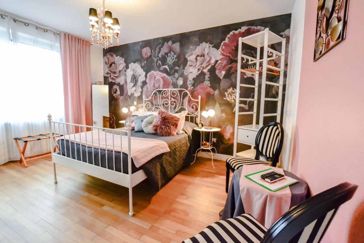B&B "Villa Fink" Ostheim Kültér fotó