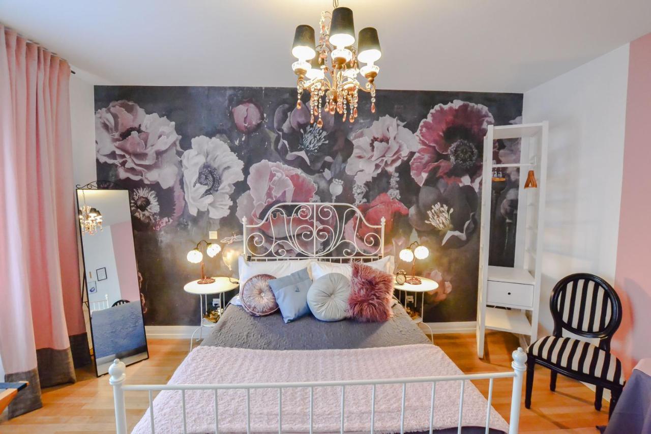 B&B "Villa Fink" Ostheim Kültér fotó